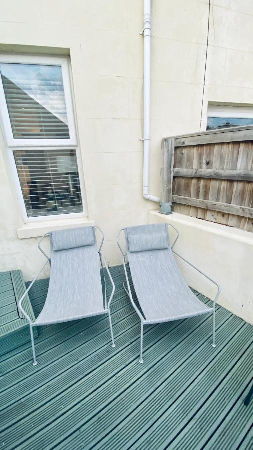 The Bonting Beautiful Three Bed Townhouse Near Harbour And Beach Torquay Exterior foto